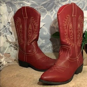 ⭐️Red Cowboy boots